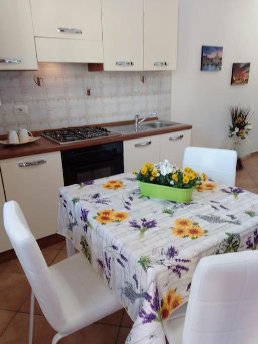 Casa Di Cristina Lejlighed Fiumicino Eksteriør billede