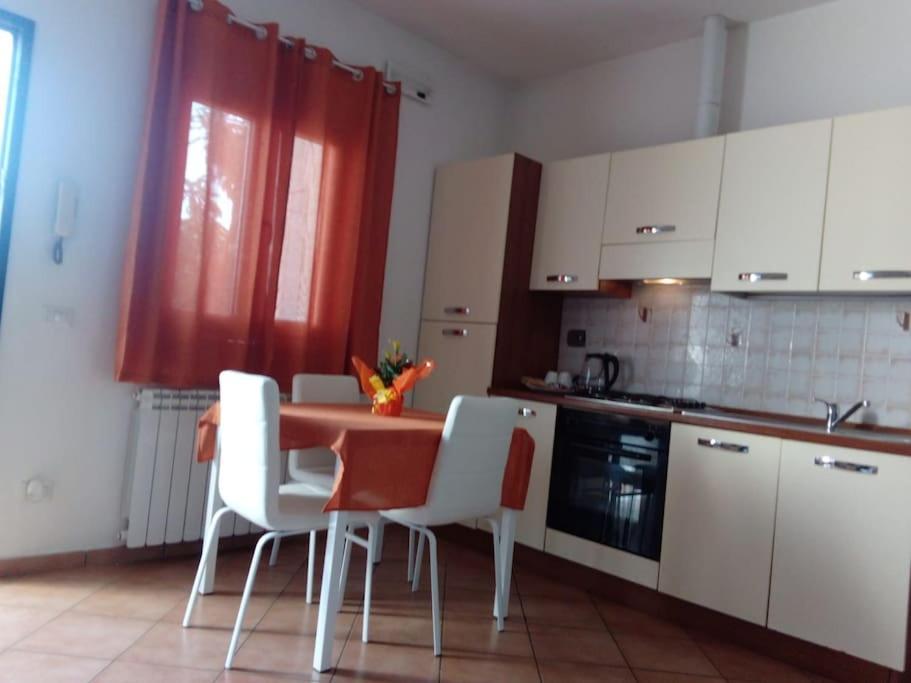 Casa Di Cristina Lejlighed Fiumicino Eksteriør billede